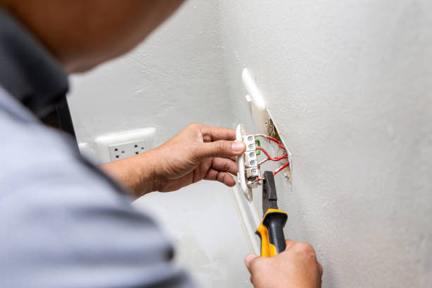 Best Emergency Electrician Near Me  in Fremont, NC